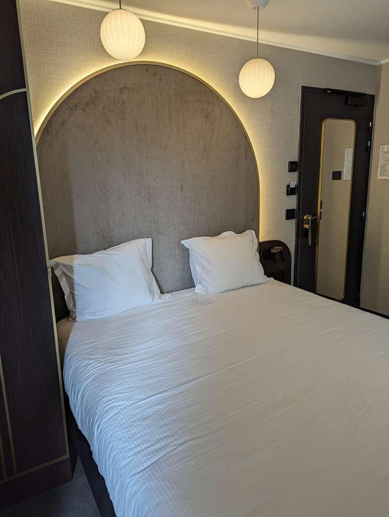 Best Western Bretagne Montparnasse Párizs Szoba fotó