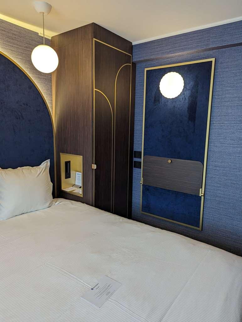 Best Western Bretagne Montparnasse Párizs Szoba fotó